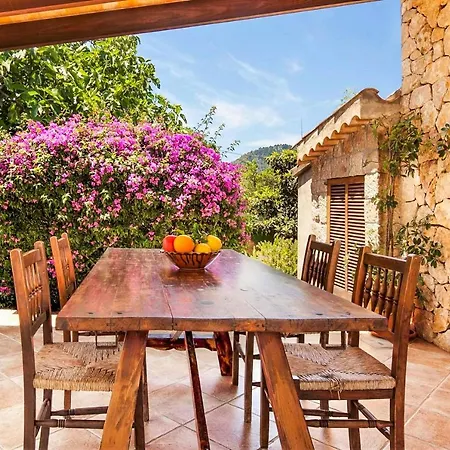 Fonto Villa Pollença